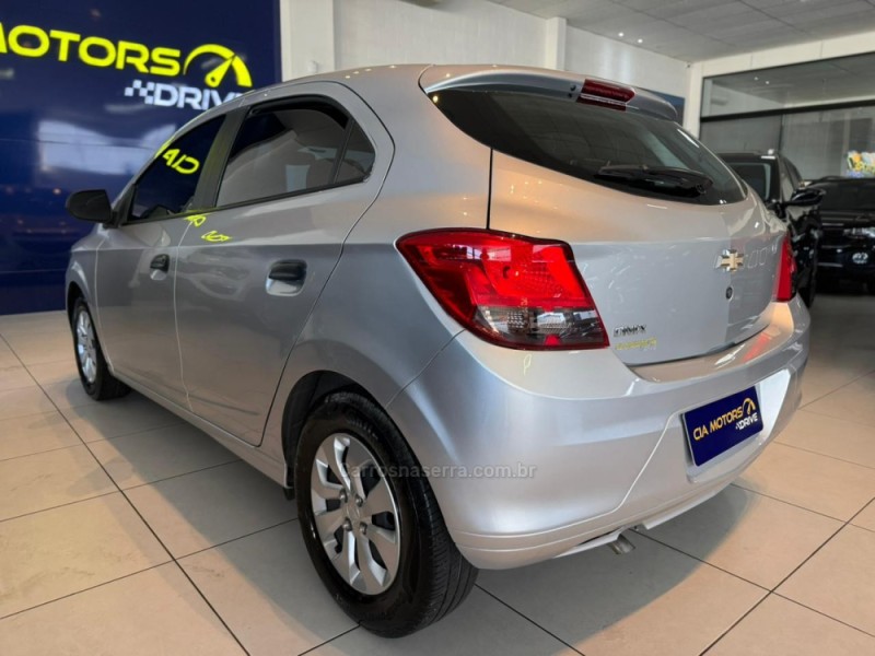 ONIX 1.0 JOY HATCH 8VFLEX 4P MANUAL - 2019 - SãO LEOPOLDO