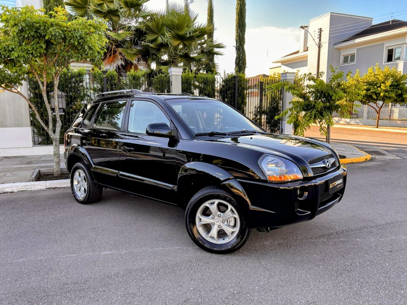 TUCSON 2.0 MPFI GLS 16V 143CV 2WD GASOLINA 4P AUTOMÁTICO - 2013 - BENTO GONçALVES
