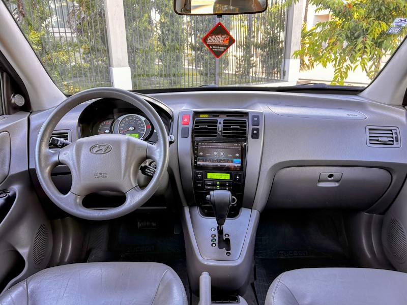 TUCSON 2.0 MPFI GLS 16V 143CV 2WD GASOLINA 4P AUTOMÁTICO - 2013 - BENTO GONçALVES