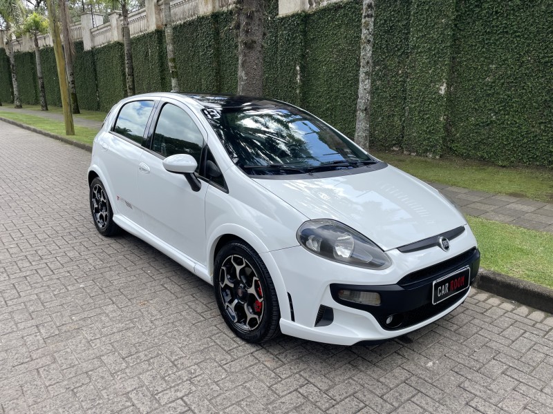 PUNTO 1.4 MPI 16V T-JET GASOLINA 4P MANUAL - 2013 - CAXIAS DO SUL