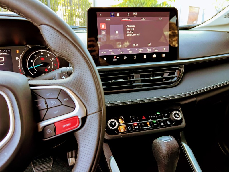 FASTBACK 1.0 TURBO 200 AUDACE HIBRÍDO 4P AUTOMÁTICO - 2025 - BENTO GONçALVES