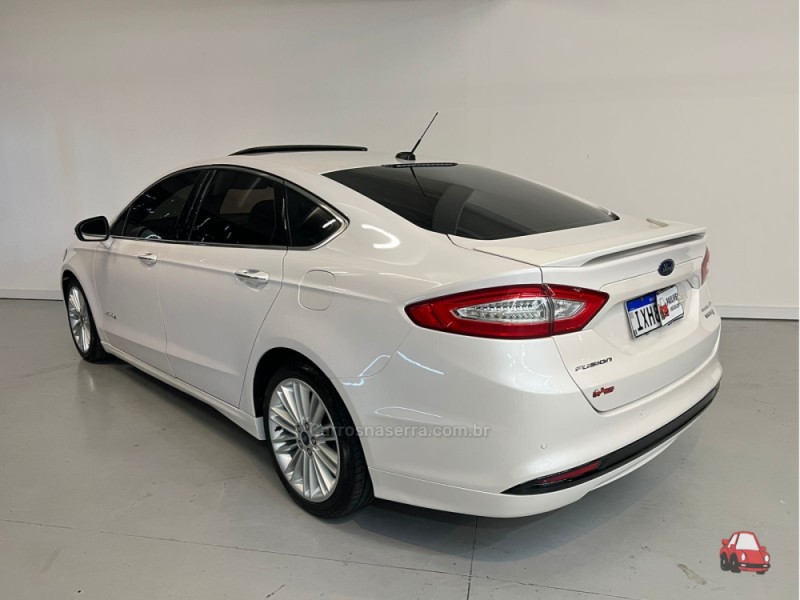 FUSION 2.0 TITANIUM 16V HÍBRIDO 4P AUTOMÁTICO - 2016 - CAXIAS DO SUL