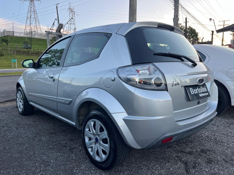 KA 1.0 MPI 8V FLEX 2P MANUAL - 2012 - FARROUPILHA