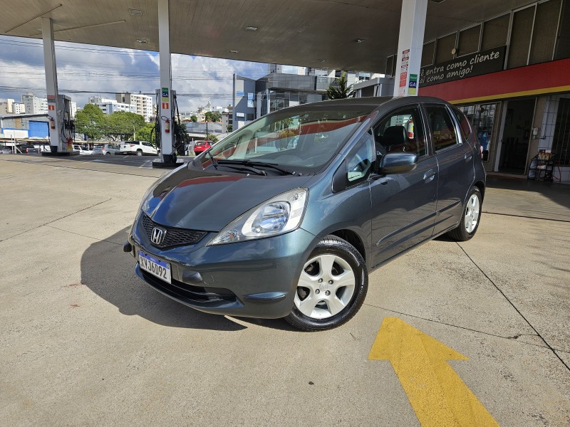 fit 1.4 lx 16v flex 4p manual 2011 caxias do sul