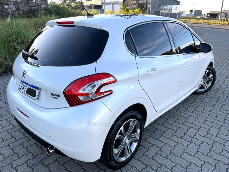 208 1.6 GRIFFE 16V FLEX 4P AUTOMÁTICO - 2016 - CAXIAS DO SUL