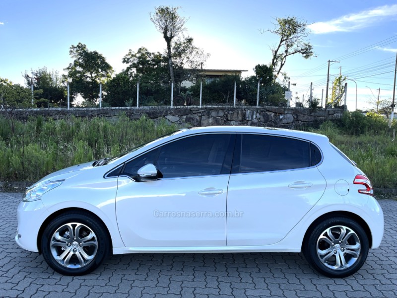 208 1.6 GRIFFE 16V FLEX 4P AUTOMÁTICO - 2016 - CAXIAS DO SUL