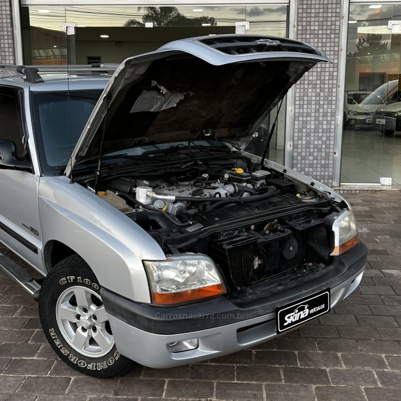 S10 2.8 DLX 4X4 CD 12V TURBO INTERCOOLER DIESEL 4P MANUAL - 2002 - VACARIA