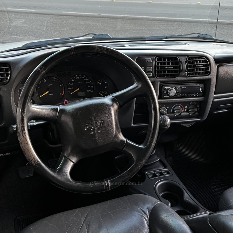 S10 2.8 DLX 4X4 CD 12V TURBO INTERCOOLER DIESEL 4P MANUAL - 2002 - VACARIA