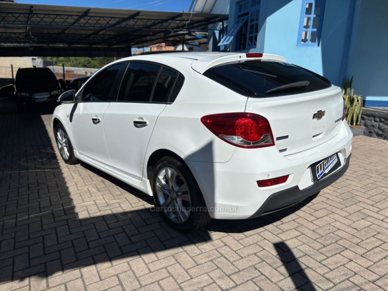 CRUZE 1.8 LTZ SPORT6 16V FLEX 4P MANUAL - 2015 - CANELA