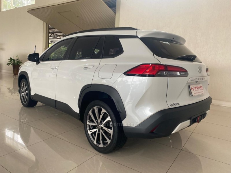 COROLLA 2.0 CROSS XRE 16V FLEX 4P AUTOMÁTICO - 2024 - LAJEADO