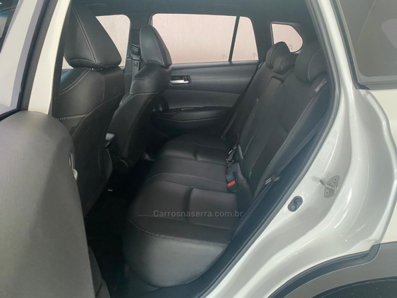 COROLLA 2.0 CROSS XRE 16V FLEX 4P AUTOMÁTICO - 2024 - LAJEADO