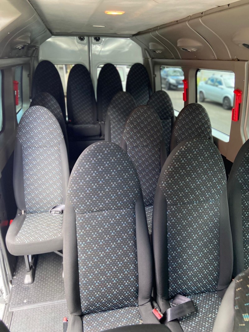 MASTER 2.3 DCI MINIBUS EXECUTIVE L3H2 16 LUGARES 16V DIESEL 4P MANUAL - 2017 - ESTâNCIA VELHA