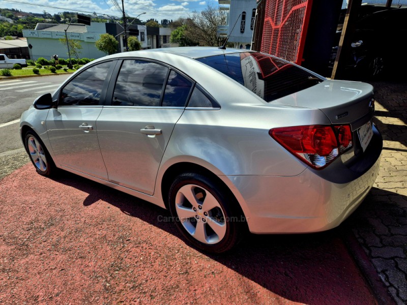 CRUZE 1.8 LT 16V FLEX 4P AUTOMÁTICO - 2014 - FARROUPILHA