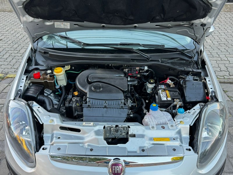 PUNTO 1.4 ATTRACTIVE ITALIA 8V FLEX 4P MANUAL - 2015 - CAXIAS DO SUL