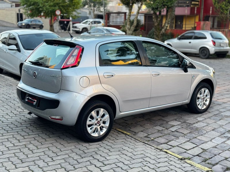 PUNTO 1.4 ATTRACTIVE ITALIA 8V FLEX 4P MANUAL - 2015 - CAXIAS DO SUL