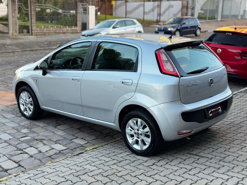 PUNTO 1.4 ATTRACTIVE ITALIA 8V FLEX 4P MANUAL - 2015 - CAXIAS DO SUL