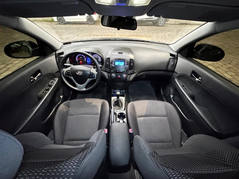 I30 2.0 MPI 16V GASOLINA 4P MANUAL - 2010 - CAXIAS DO SUL