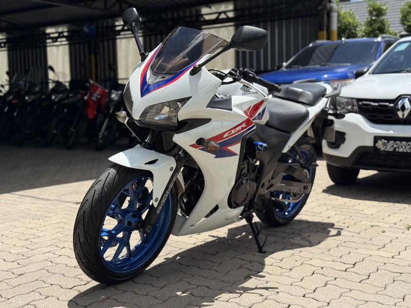 CBR 500R  - 2014 - BENTO GONçALVES