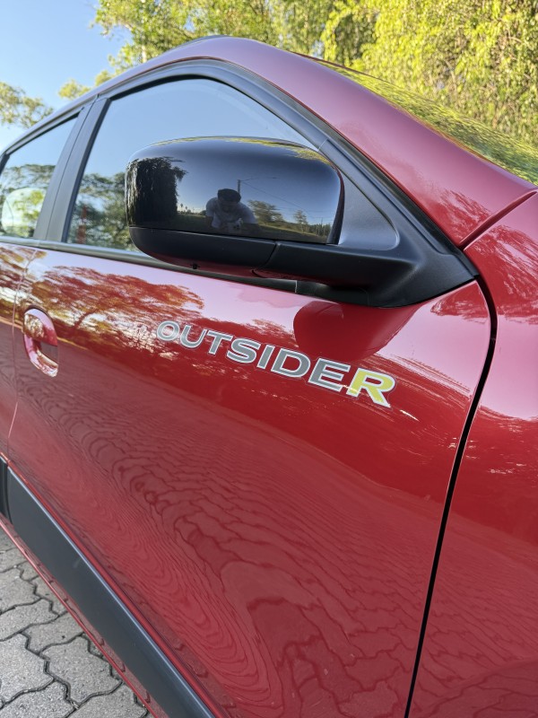 KWID 1.0 12V OUTSIDER FLEX 4P MANUAL - 2023 - ARROIO DO MEIO