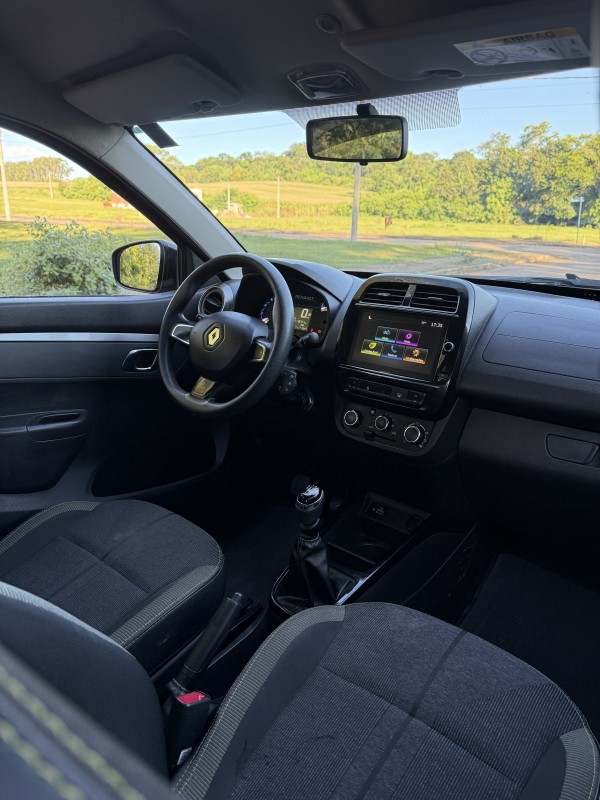 KWID 1.0 12V OUTSIDER FLEX 4P MANUAL - 2023 - ARROIO DO MEIO