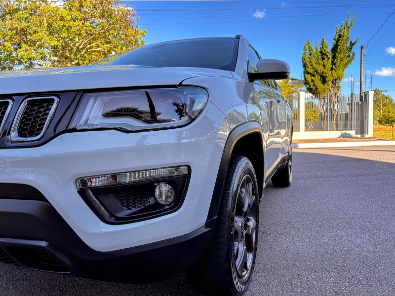 COMPASS 2.0 16V DIESEL LONGITUDE 4X4 AUTOMÁTICO - 2020 - BENTO GONçALVES