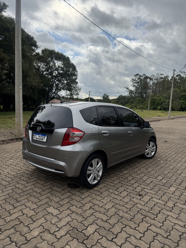 FIT 1.5 EX 16V FLEX 4P AUTOMÁTICO - 2014 - ARROIO DO MEIO