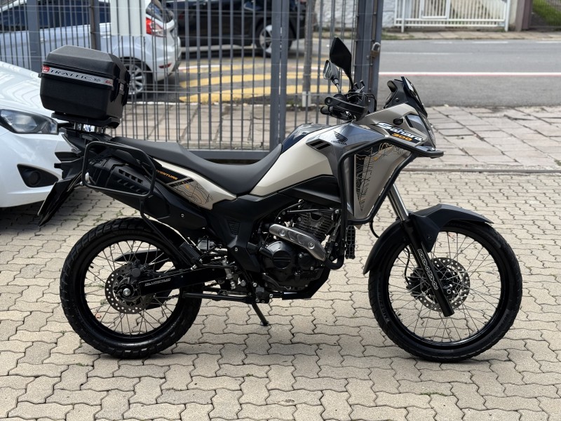 XRE 300 SAHARA ADVENTURE - 2024 - BENTO GONçALVES