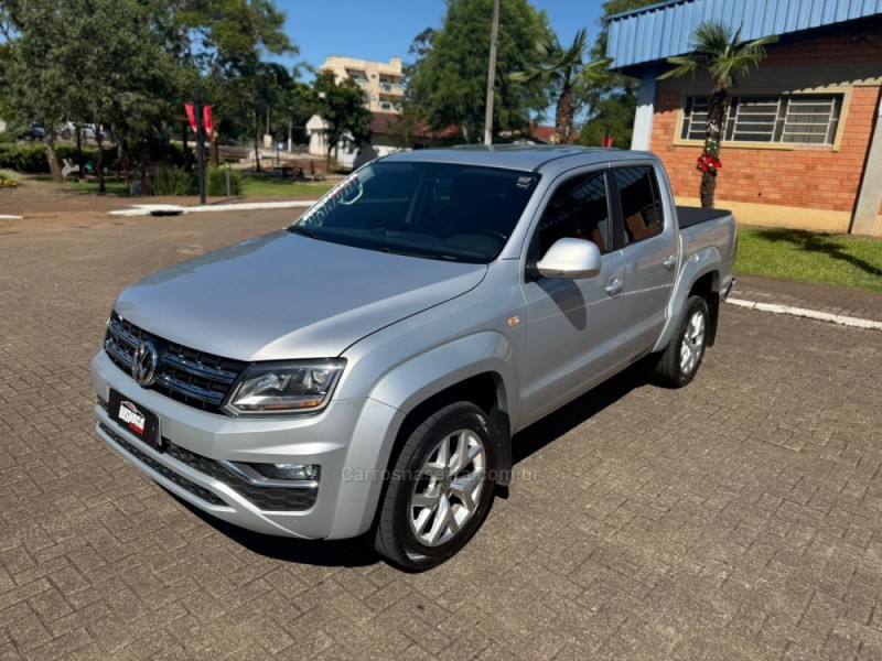 amarok 2.0 highline 4x4 cd 16v turbo intercooler diesel 4p automatico 2019 brochier