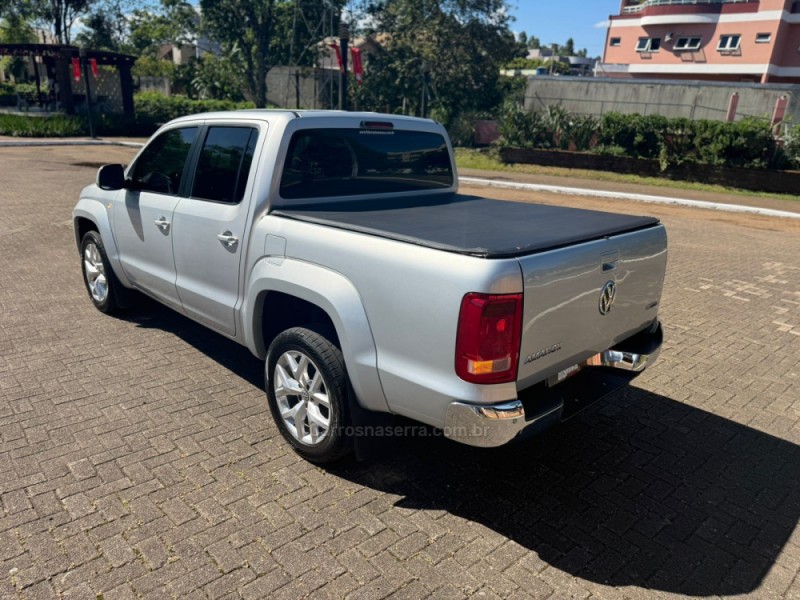AMAROK 2.0 HIGHLINE 4X4 CD 16V TURBO INTERCOOLER DIESEL 4P AUTOMÁTICO - 2019 - BROCHIER
