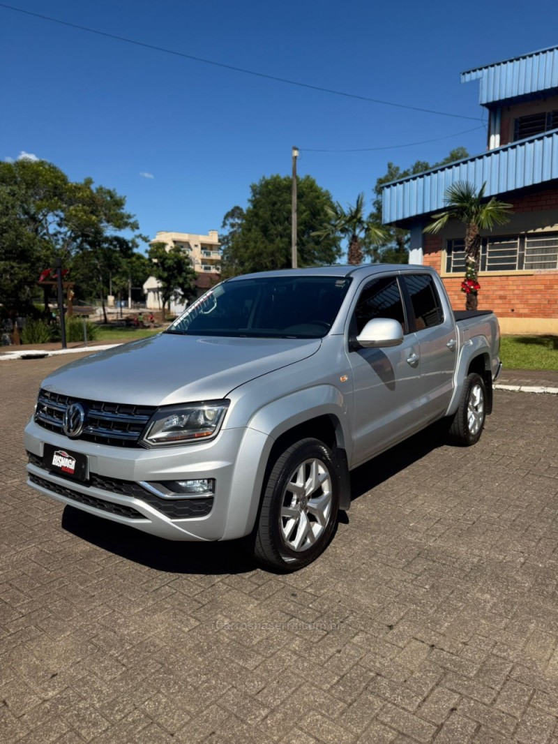 AMAROK 2.0 HIGHLINE 4X4 CD 16V TURBO INTERCOOLER DIESEL 4P AUTOMÁTICO - 2019 - BROCHIER