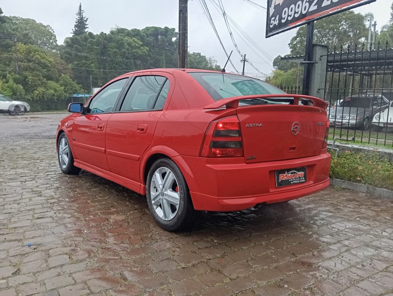 ASTRA 2.0 SFI GSI 16V GASOLINA 4P MANUAL - 2005 - CAXIAS DO SUL