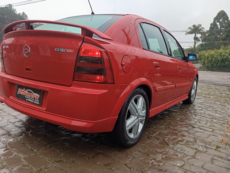 ASTRA 2.0 SFI GSI 16V GASOLINA 4P MANUAL - 2005 - CAXIAS DO SUL