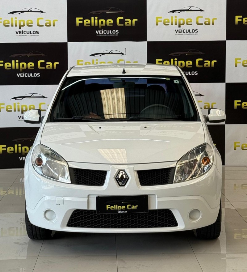 SANDERO 1.0 EXPRESSION 16V FLEX 4P MANUAL - 2011 - CAXIAS DO SUL