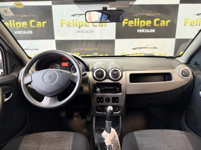 SANDERO 1.0 EXPRESSION 16V FLEX 4P MANUAL - 2011 - CAXIAS DO SUL