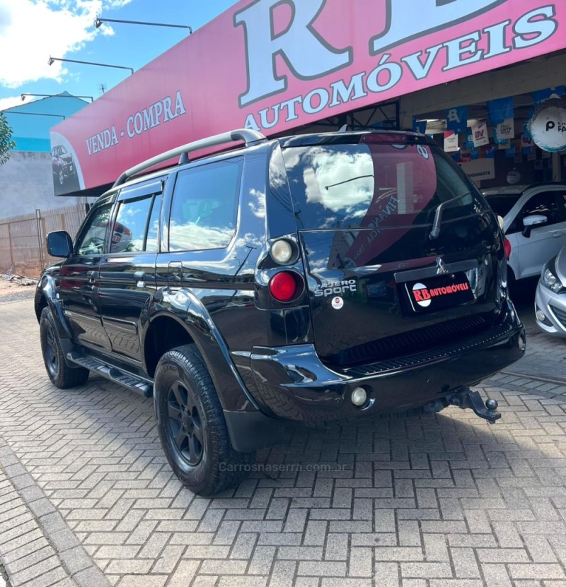 PAJERO 3.5 HPE 4X4 V6 24V FLEX 4P AUTOMÁTICO - 2007 - PAROBé