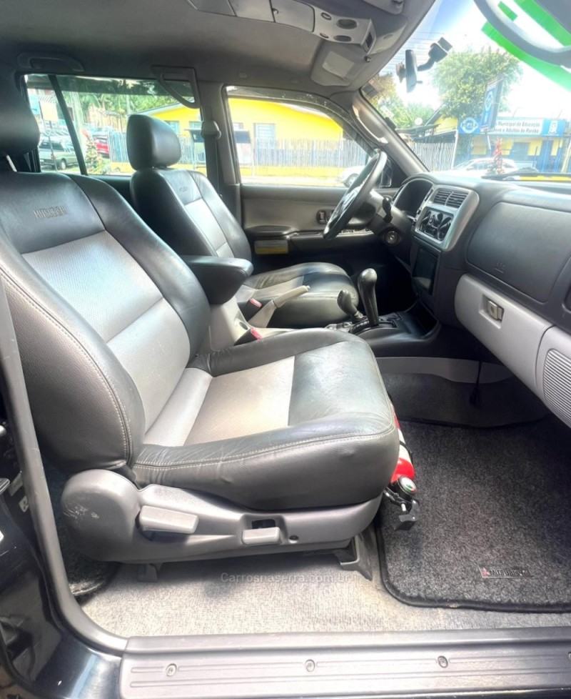 PAJERO 3.5 HPE 4X4 V6 24V FLEX 4P AUTOMÁTICO - 2007 - PAROBé