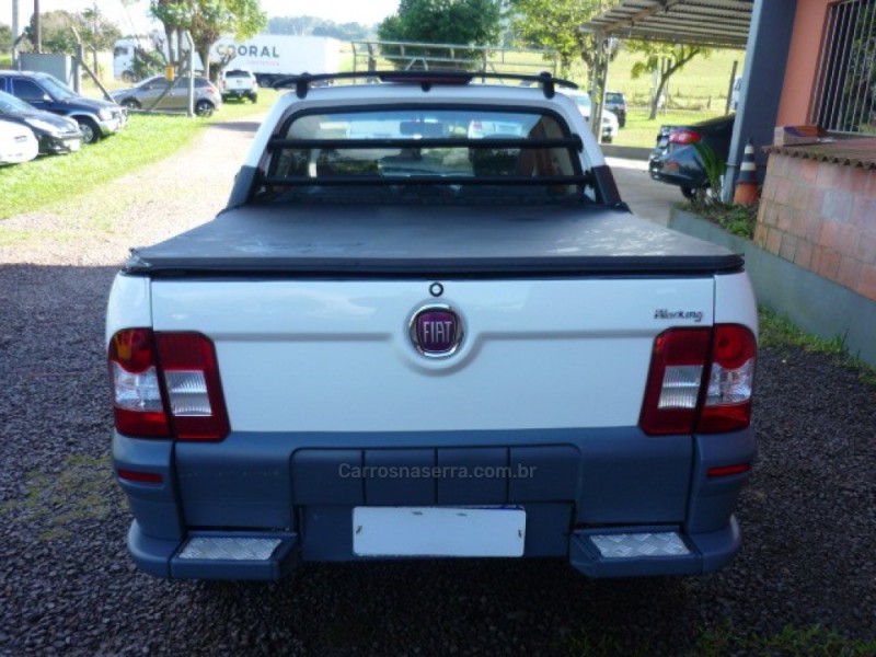 STRADA 1.4 MPI WORKING CE 8V FLEX 2P MANUAL - 2013 - ARROIO DO MEIO