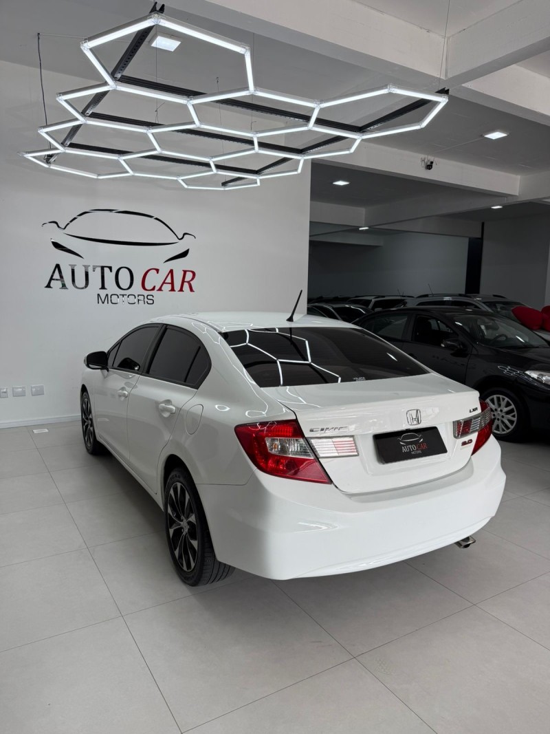 CIVIC 2.0 LXR 16V FLEX 4P AUTOMÁTICO - 2015 - CAXIAS DO SUL
