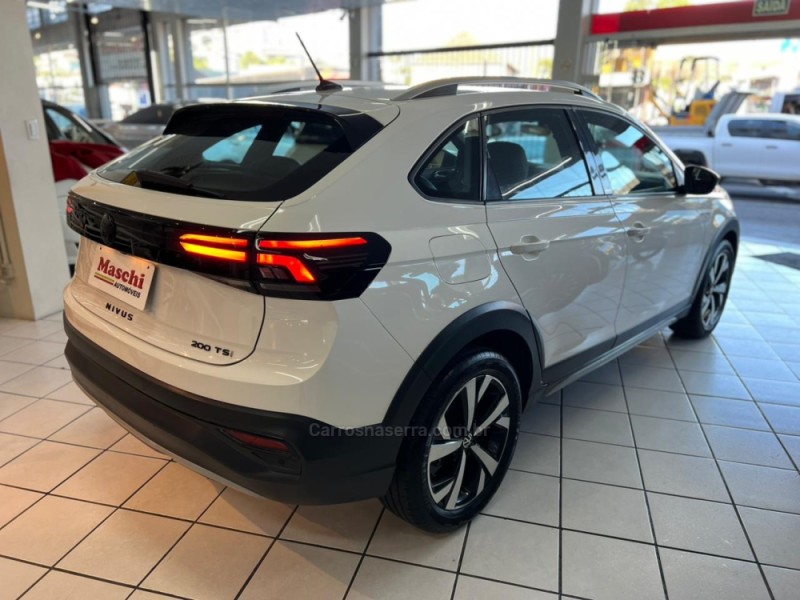 NIVUS 1.0 TSI HIGHLINE FLEX 4P AUTOMÁTICO - 2023 - CAXIAS DO SUL