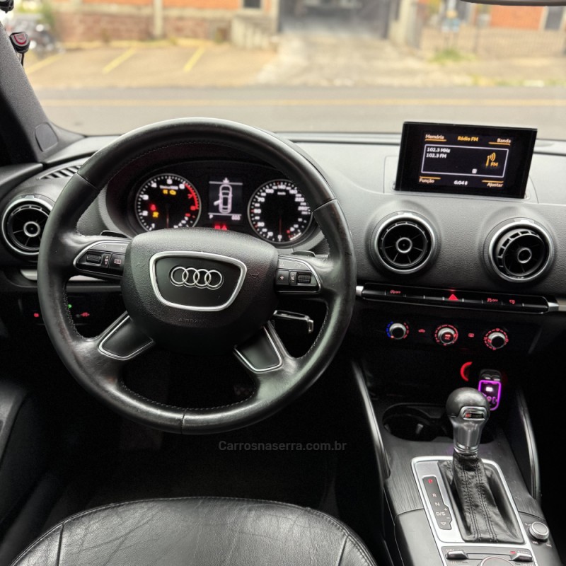 A3 1.8 20V 180CV TURBO GASOLINA 4P TIPTRONIC - 2014 - NOVO HAMBURGO