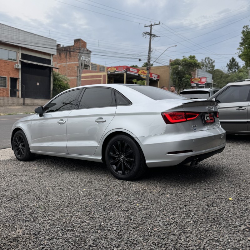A3 1.8 20V 180CV TURBO GASOLINA 4P TIPTRONIC - 2014 - NOVO HAMBURGO