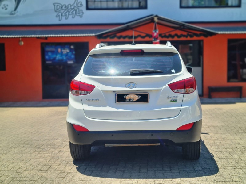 IX35  - 2016 - CANELA