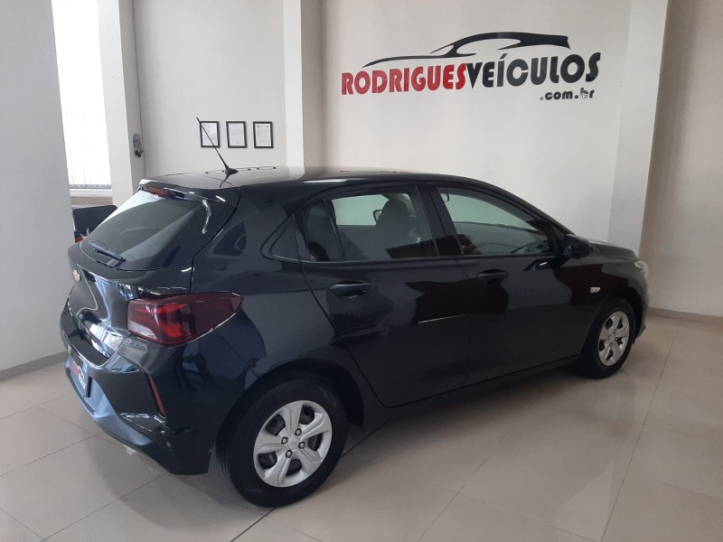 ONIX 1.0 12V FLEX 4P MANUAL - 2022 - CAXIAS DO SUL