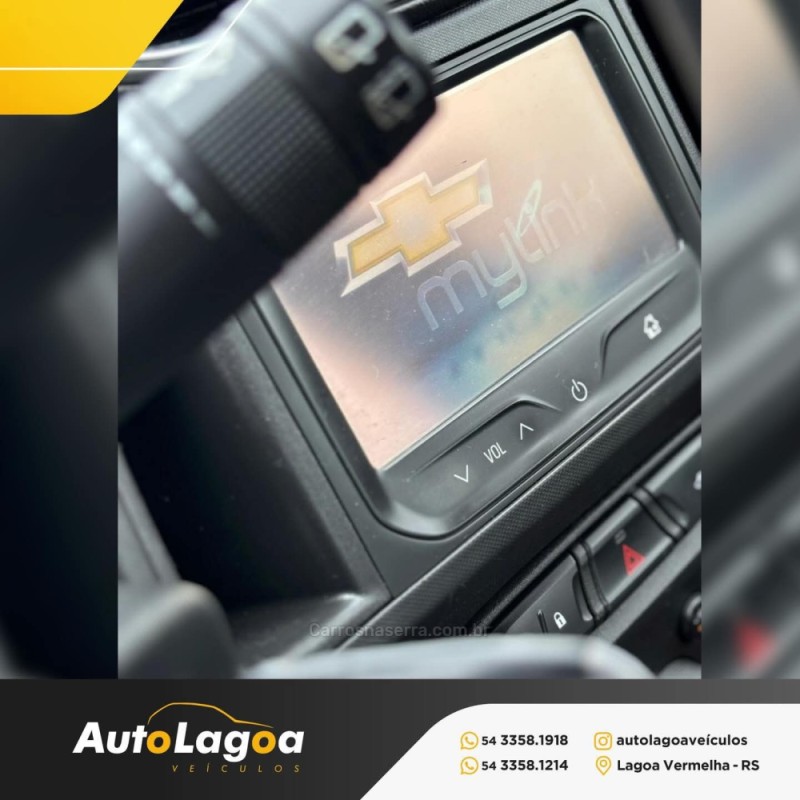 ONIX 1.4 MPFI LT 8V FLEX 4P MANUAL - 2015 - LAGOA VERMELHA