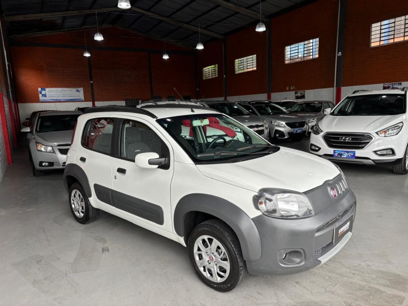 UNO 1.4 EVO WAY 8V FLEX 4P MANUAL - 2014 - CAXIAS DO SUL