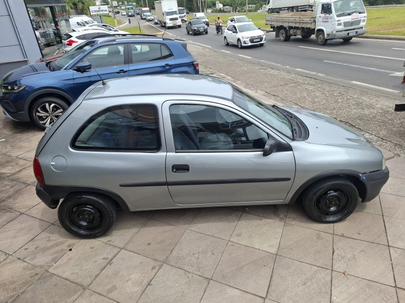 CORSA 1.0 MPFI SUPER 8V GASOLINA 2P MANUAL - 1998 - FARROUPILHA
