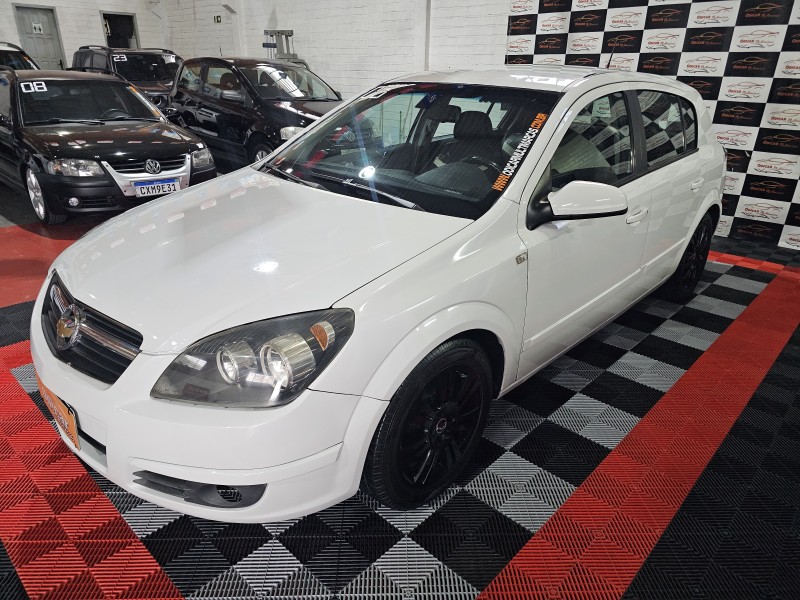 VECTRA 2.0 MPFI GT HATCH 8V FLEX 4P MANUAL - 2008 - CAXIAS DO SUL