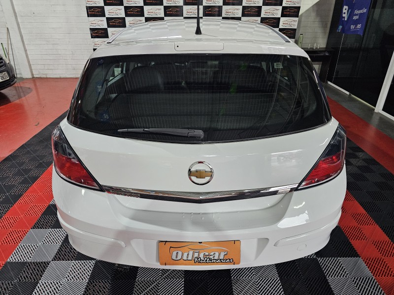 VECTRA 2.0 MPFI GT HATCH 8V FLEX 4P MANUAL - 2008 - CAXIAS DO SUL