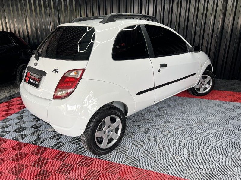 KA 1.0 MPI GL 8V GASOLINA 2P MANUAL - 2005 - CAXIAS DO SUL