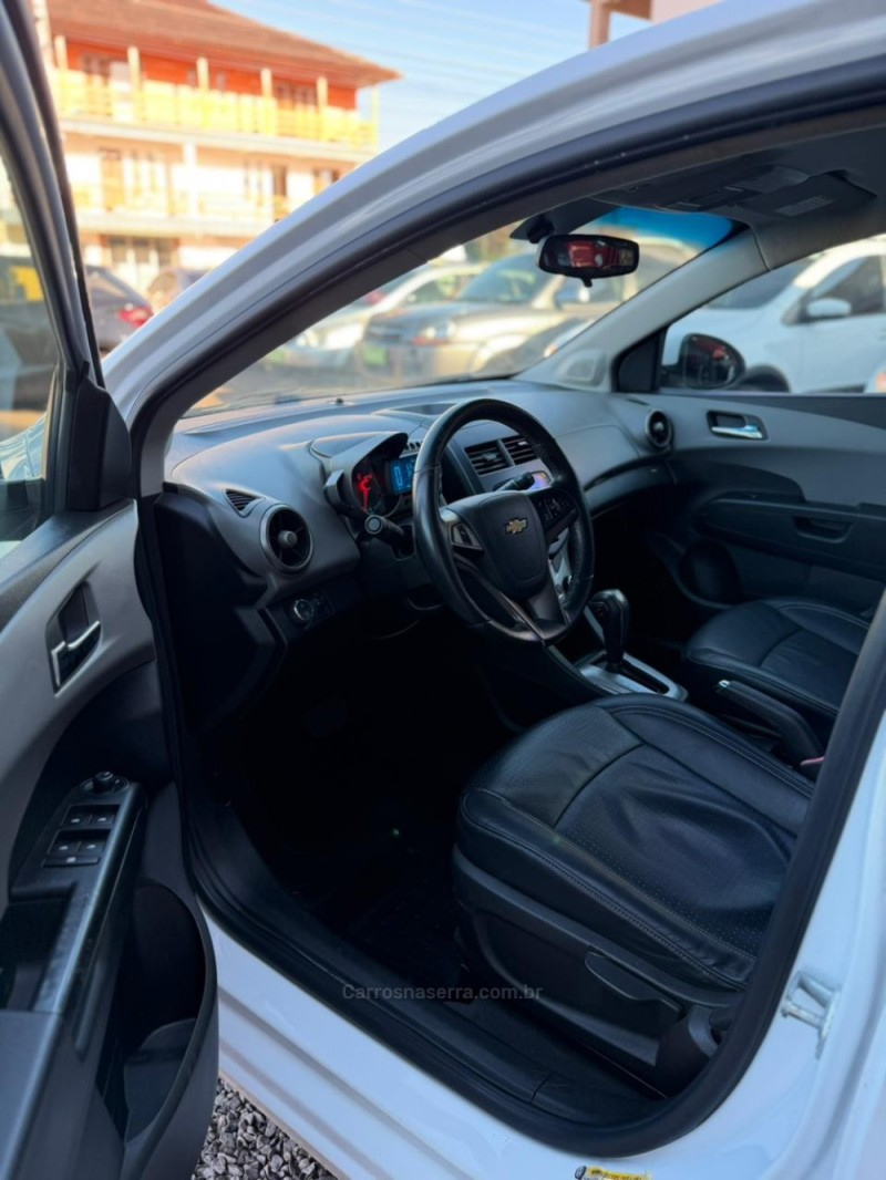SONIC 1.6 LTZ 16V FLEX 4P AUTOMÁTICO - 2013 - LAJEADO